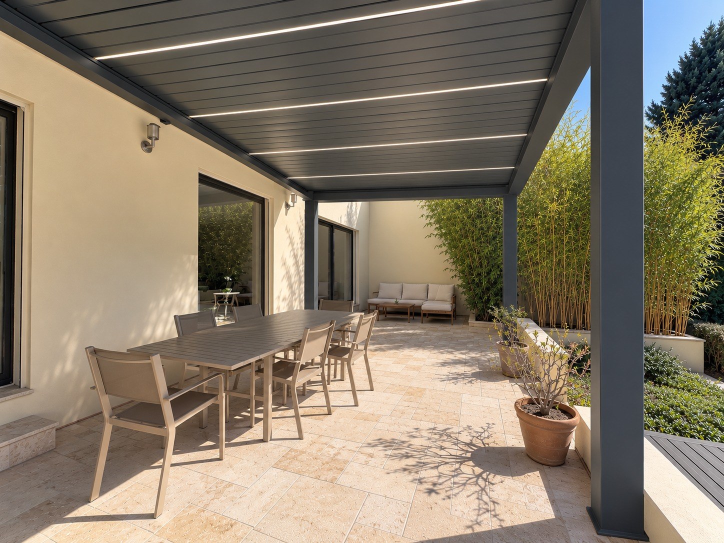 Adossée, dans le prolongement du salon, Castelnau-le-Lez, Hérault